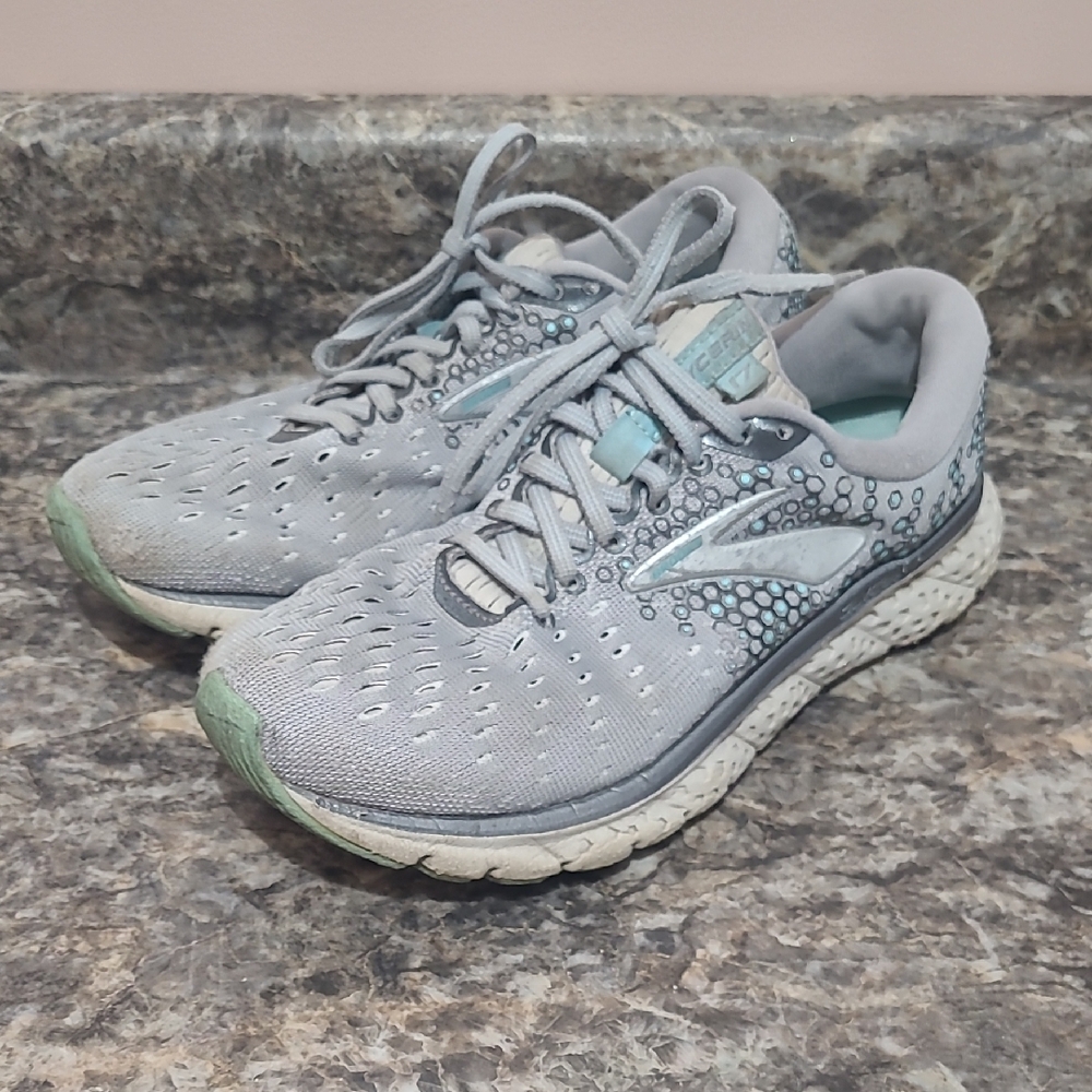 Brooks Glycerin 17 Women's Size 8 Gray